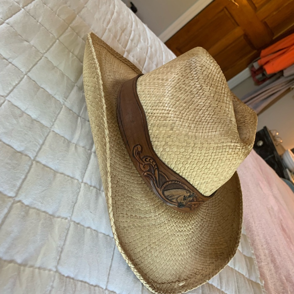 Womens Cowgirl Hat ⭐️